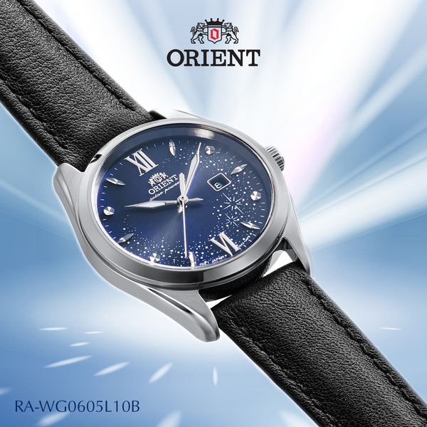 Orient Stretto Date Lady Solar na skórzanym pasku z granatową tarczą i kryształkami – damski zegarek do codziennego noszenia