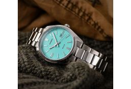 Zegarki Casio z tarczą Tiffany Blue -...